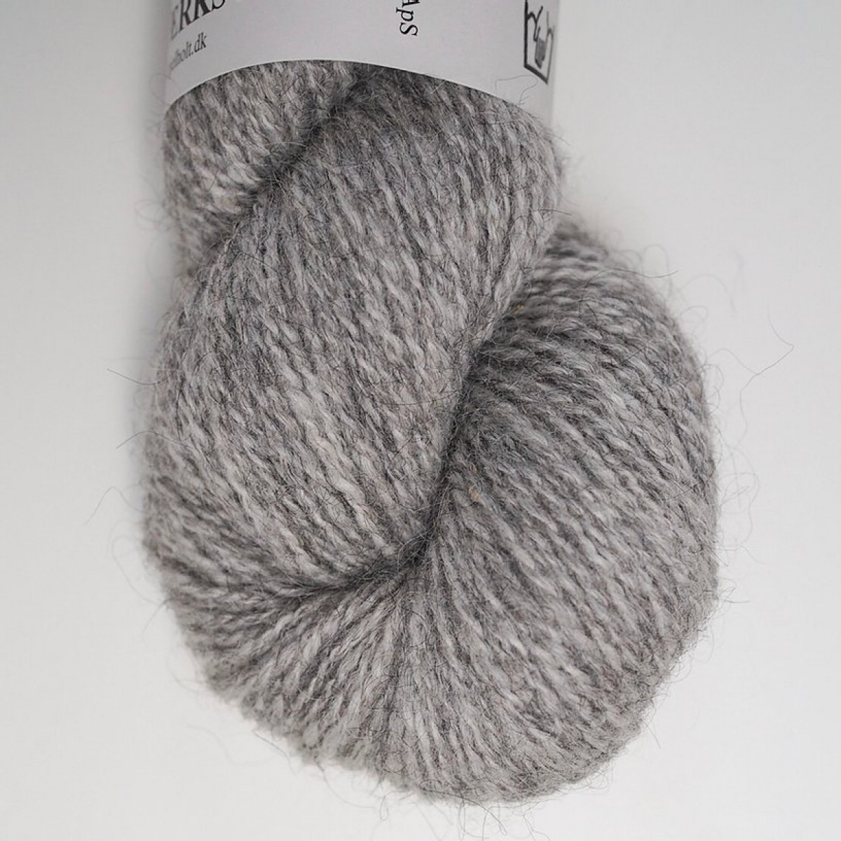lys grå 02